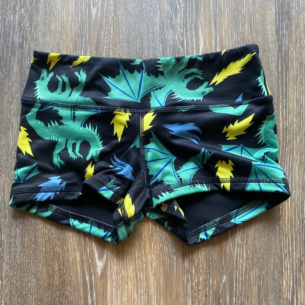FLEO shorts